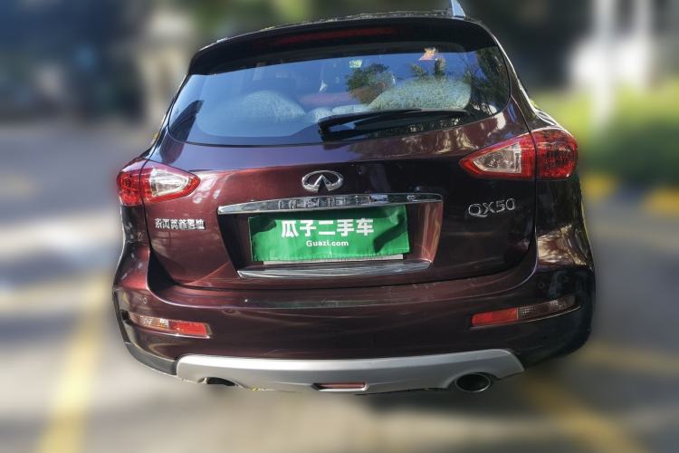 Used Infiniti QX50 2015 2.5L Deluxe Edition Rear
