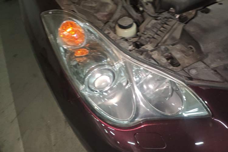 Used Infiniti QX50 2015 2.5L Enjoyment Edition Right Front Headlight