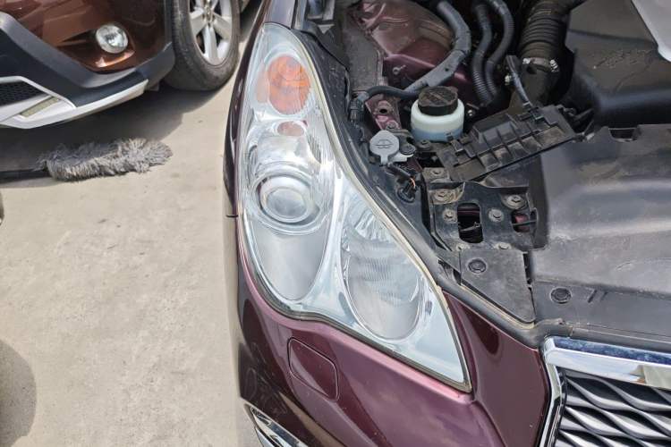 Used Infiniti QX50 2015 2.5L Comfort Edition Right Front Headlight