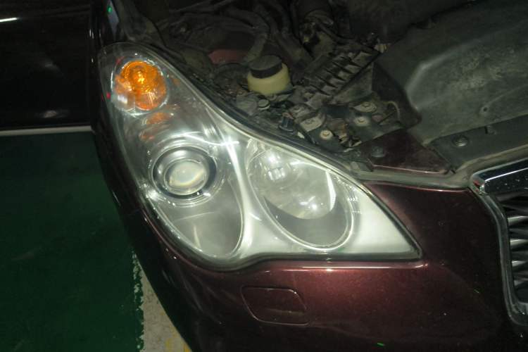 Used Infiniti QX50 2015 2.5L Enjoyment Edition Right Front Headlight