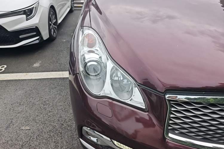 Used Infiniti QX50 2015 2.5L Enjoyment Edition Right Front Headlight