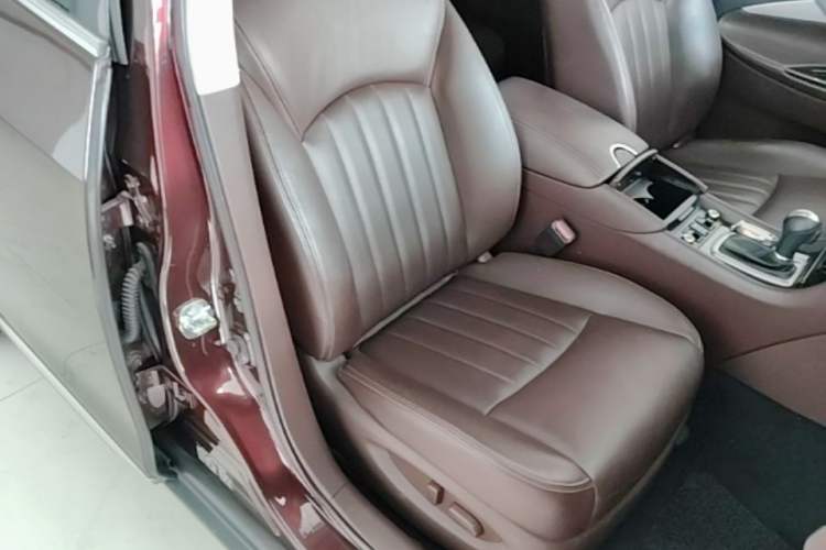 Used Infiniti QX50 2015 2.5L Enjoyment Edition Right Front Seat