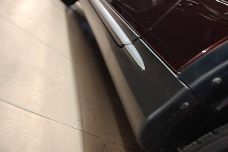 Used Infiniti QX50 2015 2.5L Enjoyment Edition Right Side Sill