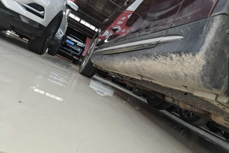 Used Infiniti QX50 2015 2.5L Comfort Edition Right Side Sill
