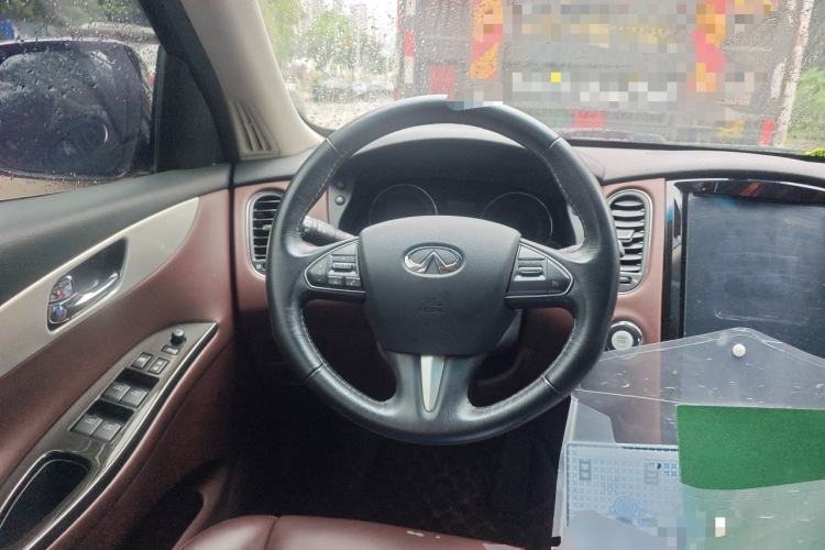 Used Infiniti QX50 2015 2.5L Enjoyment Edition Steering Wheel