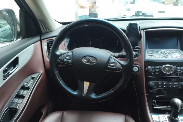 Used Infiniti QX50 2015 2.5L Enjoyment Edition Steering Wheel