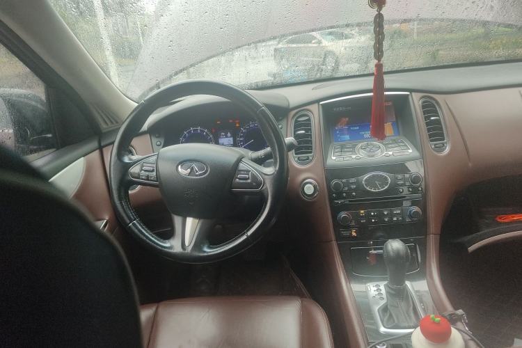 Used Infiniti QX50 2015 2.5L Enjoyment Edition Steering Wheel