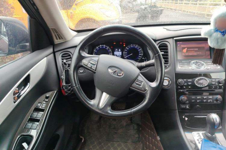 Used Infiniti QX50 2015 2.5L Comfort Edition Steering Wheel