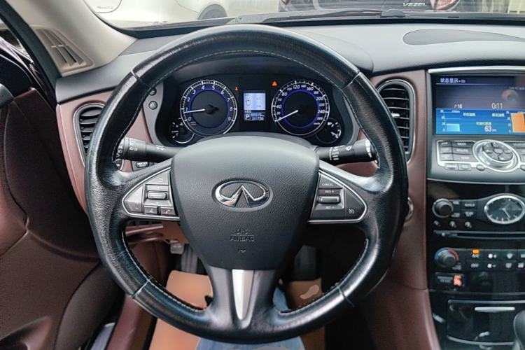 Used Infiniti QX50 2015 2.5L Enjoyment Edition Steering Wheel