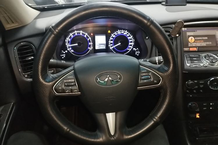 Used Infiniti QX50 2015 2.5L Comfort Edition Steering Wheel