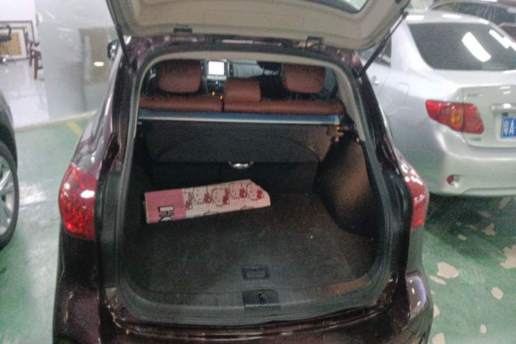 Used Infiniti QX50 2015 2.5L Comfort Edition Trunk