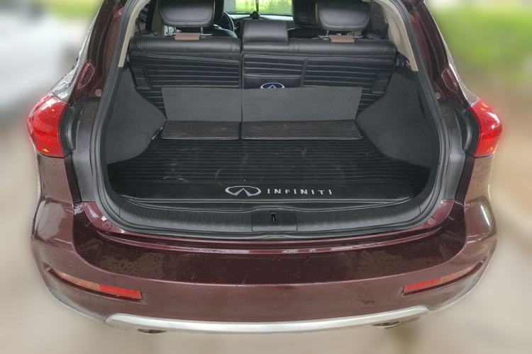 Used Infiniti QX50 2015 2.5L Comfort Edition Trunk