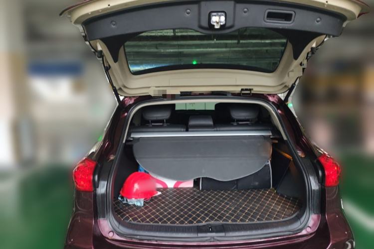 Used Infiniti QX50 2015 2.5L Comfort Edition Trunk