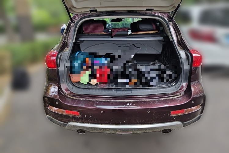 Used Infiniti QX50 2015 2.5L Comfort Edition Trunk