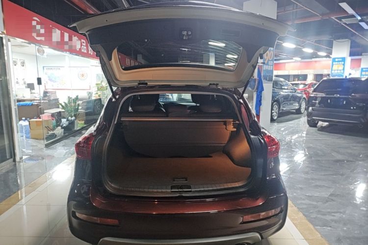 Used Infiniti QX50 2015 2.5L Enjoyment Edition Trunk