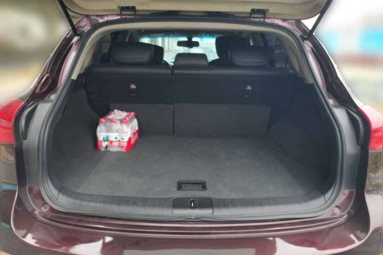 Used Infiniti QX50 2015 2.5L Comfort Edition Trunk