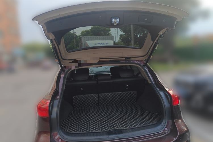 Used Infiniti QX50 2015 2.5L Comfort Edition Trunk
