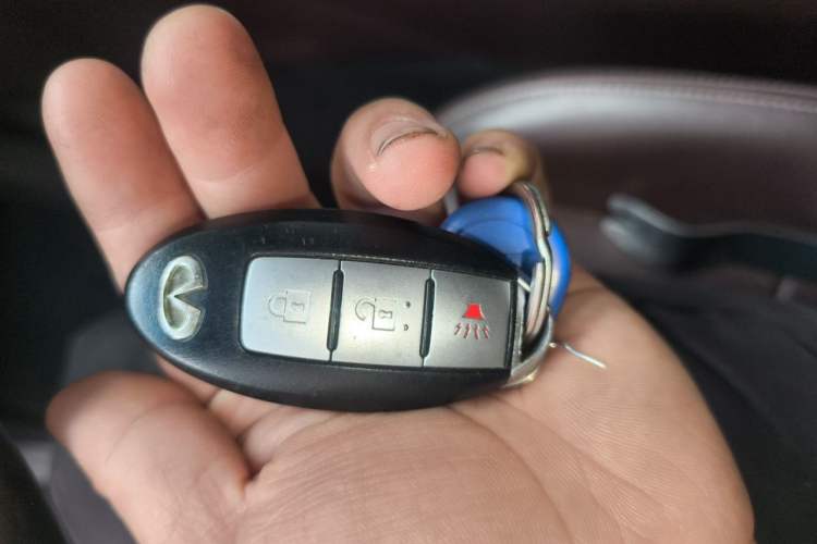 Used Infiniti QX50 2015 2.5L Enjoyment Edition Vehicle Key