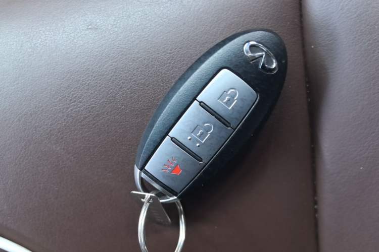 Used Infiniti QX50 2015 2.5L Enjoyment Edition Vehicle Key