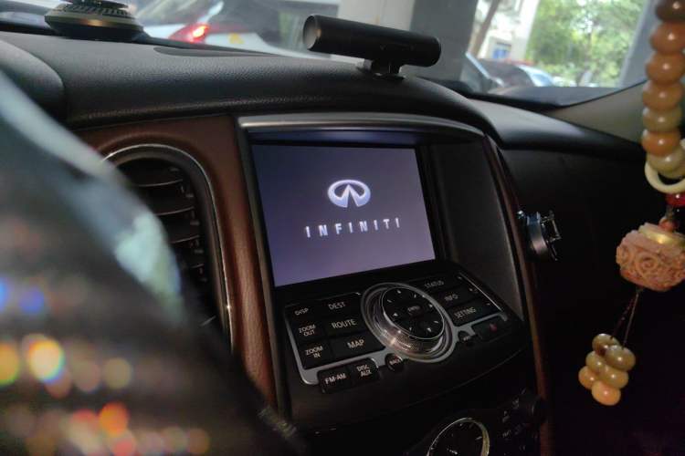 Used Infiniti QX50 2015 2.5L Enjoyment Edition Audio And AC Panel
