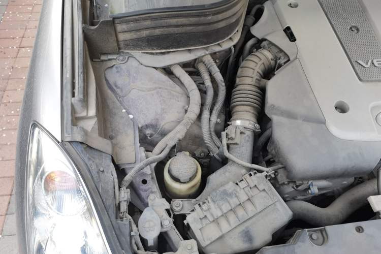 Used Infiniti QX50 2015 2.5L Luxury Edition Engine Bay Right
