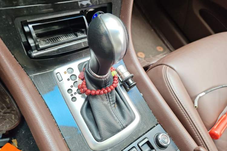 Used Infiniti QX50 2015 2.5L Enjoyment Edition Gear Lever