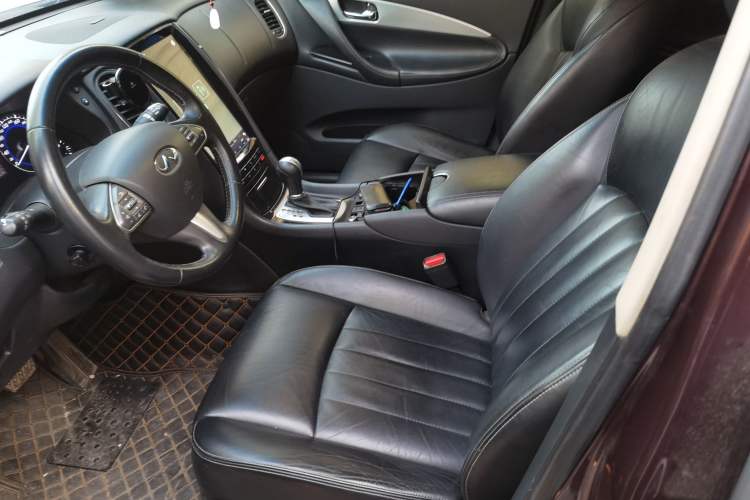Used Infiniti QX50 2015 2.5L Luxury Edition Left Front Seat
