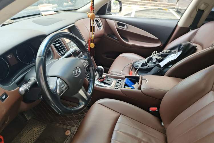 Used Infiniti QX50 2015 2.5L Enjoyment Edition Left Front Seat