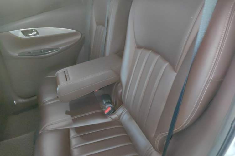 Used Infiniti QX50 2015 2.5L Enjoyment Edition Left Rear Seat