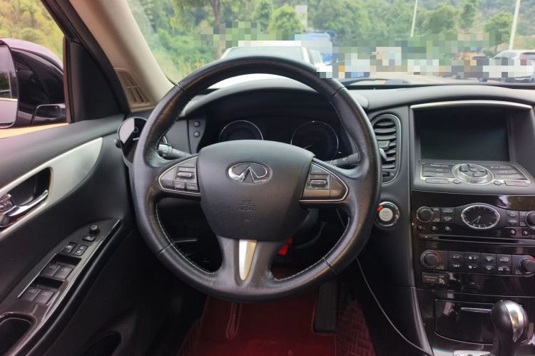 Used Infiniti QX50 2015 2.5L Comfort Edition Steering Wheel
