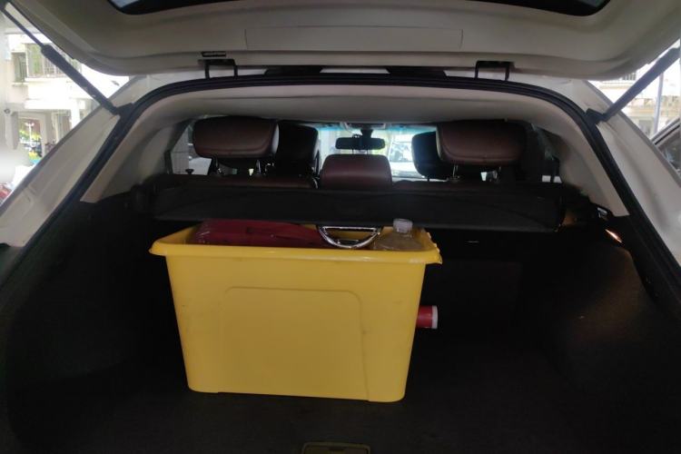 Used Infiniti QX50 2015 2.5L Enjoyment Edition Trunk
