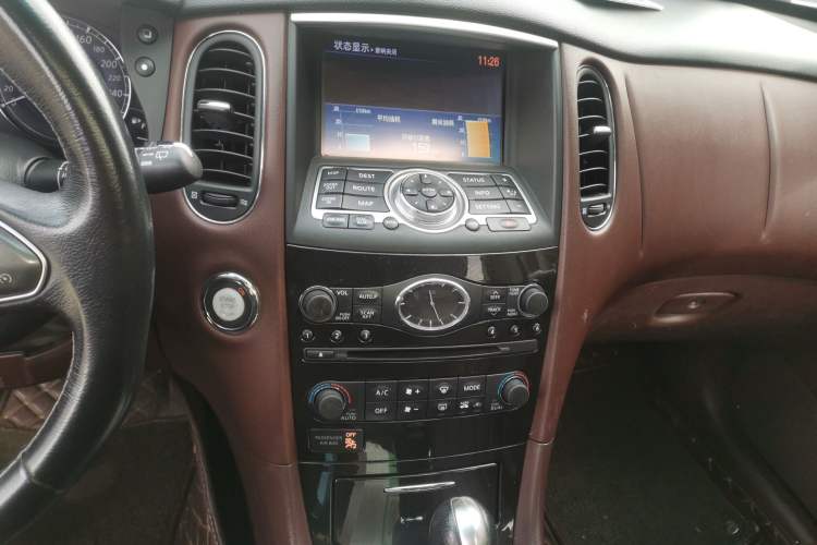 Used Infiniti QX50 2015 2.5L Comfort Edition Audio And AC Panel