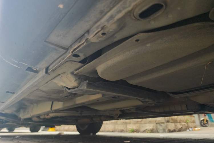 Used Infiniti QX50 2015 2.5L Comfort Edition Chassis Rear Left