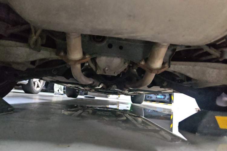 Used Infiniti QX50 2015 2.5L Comfort Edition Chassis Rear