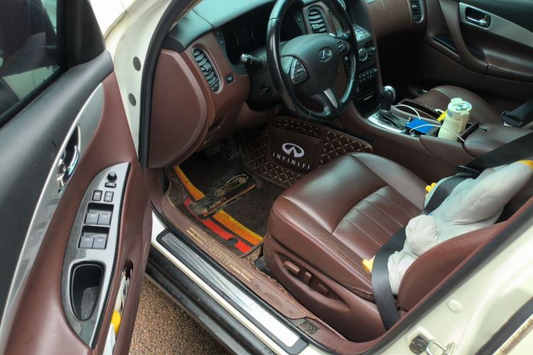Used Infiniti QX50 2015 2.5L Enjoyment Edition Driver Seat