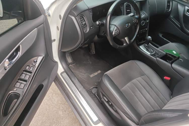 Used Infiniti QX50 2015 2.5L Comfort Edition Driver Seat