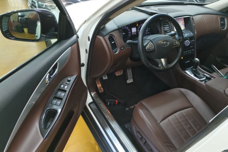 Used Infiniti QX50 2015 2.5L Enjoyment Edition Driver Seat