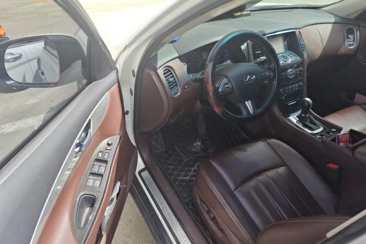 Used Infiniti QX50 2015 2.5L Enjoyment Edition Driver Seat