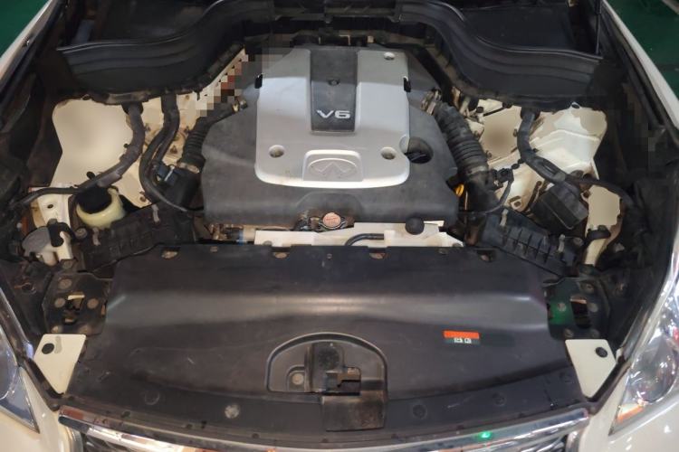 Used Infiniti QX50 2015 2.5L Luxury Edition Engine Bay