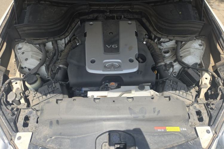 Used Infiniti QX50 2015 2.5L Enjoyment Edition Engine Bay