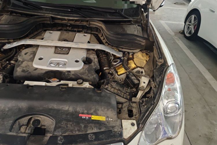 Used Infiniti QX50 2015 2.5L Comfort Edition Engine Bay Left