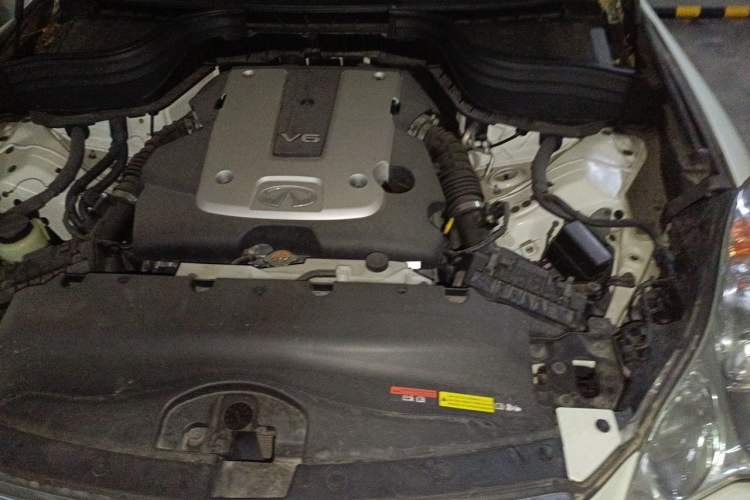 Used Infiniti QX50 2015 2.5L Enjoyment Edition Engine Bay Left