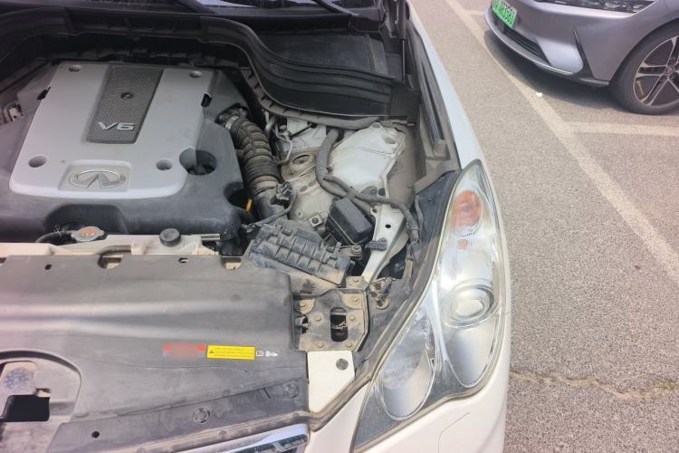 Used Infiniti QX50 2015 2.5L Comfort Edition Engine Bay Left