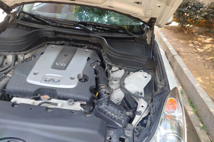 Used Infiniti QX50 2015 2.5L Enjoyment Edition Engine Bay Left