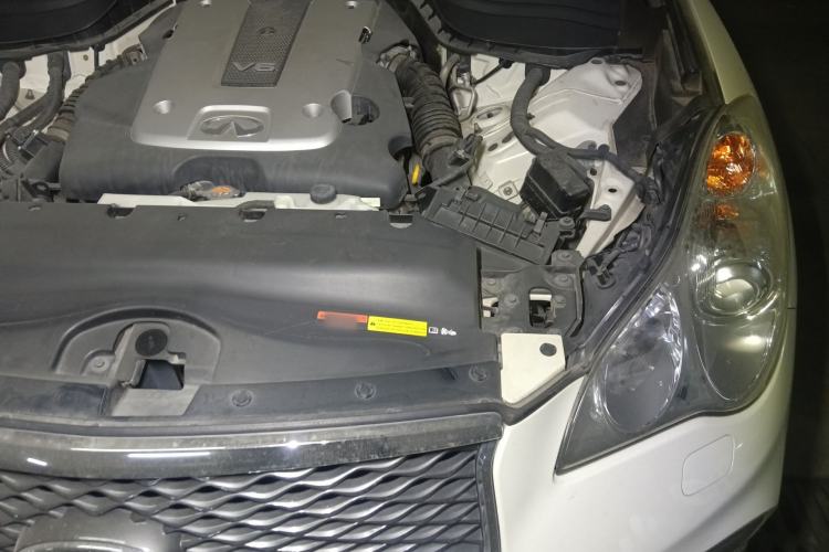 Used Infiniti QX50 2015 2.5L Comfort Edition Engine Bay Left