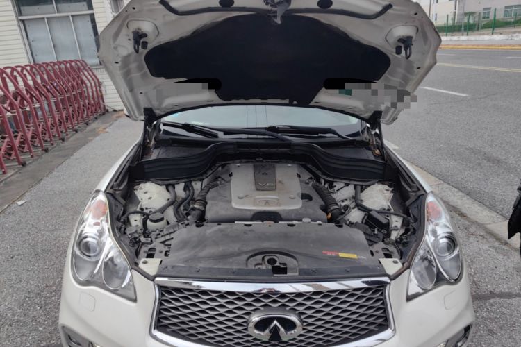 Used Infiniti QX50 2015 2.5L Enjoyment Edition Engine Bay
