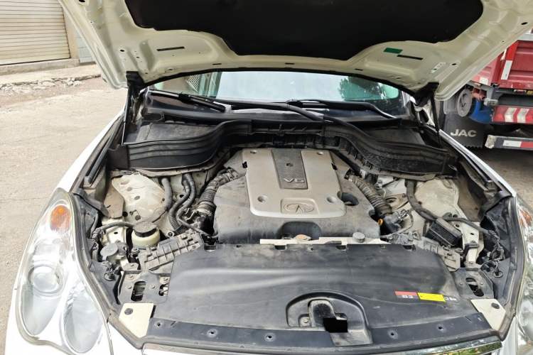 Used Infiniti QX50 2015 2.5L Enjoyment Edition Engine Bay Right