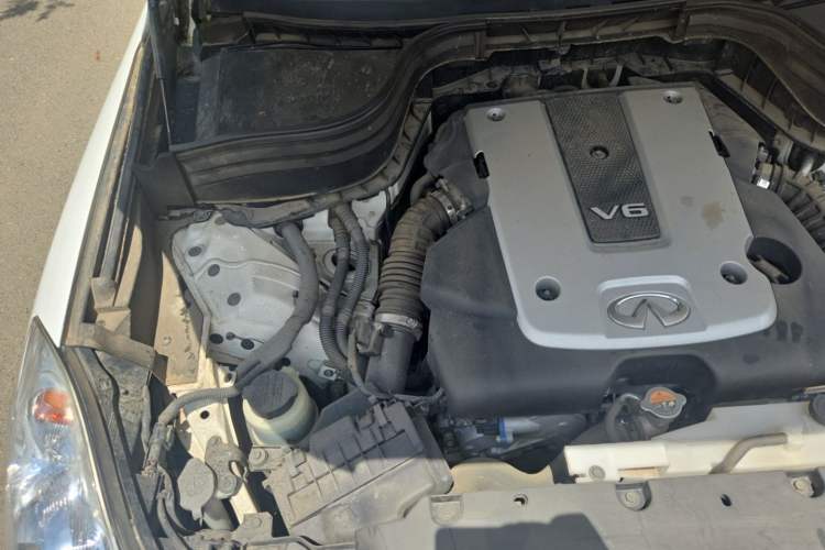 Used Infiniti QX50 2015 2.5L Enjoyment Edition Engine Bay Right