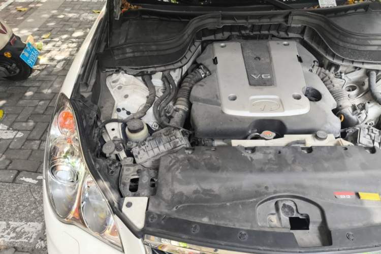 Used Infiniti QX50 2015 2.5L Enjoyment Edition Engine Bay Right