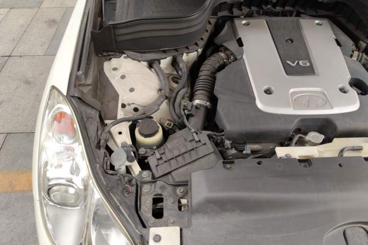 Used Infiniti QX50 2015 2.5L Luxury Edition Engine Bay Right